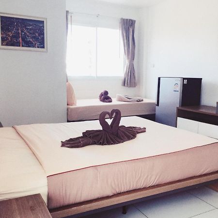 Oscar Boutique Hotel Patong Buitenkant foto