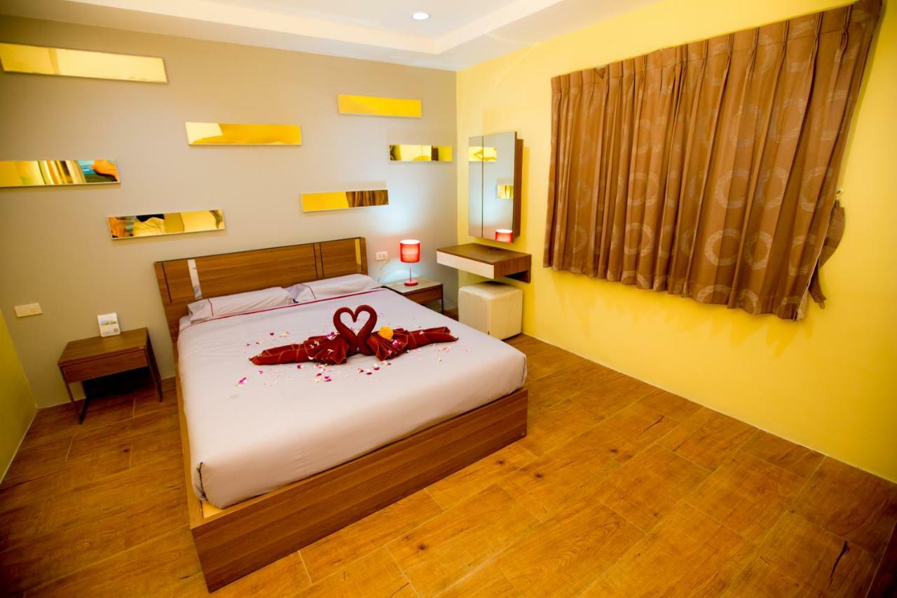 Oscar Boutique Hotel Patong Buitenkant foto