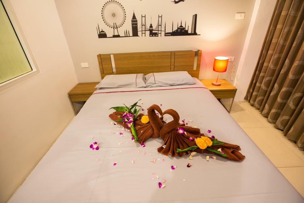 Oscar Boutique Hotel Patong Buitenkant foto