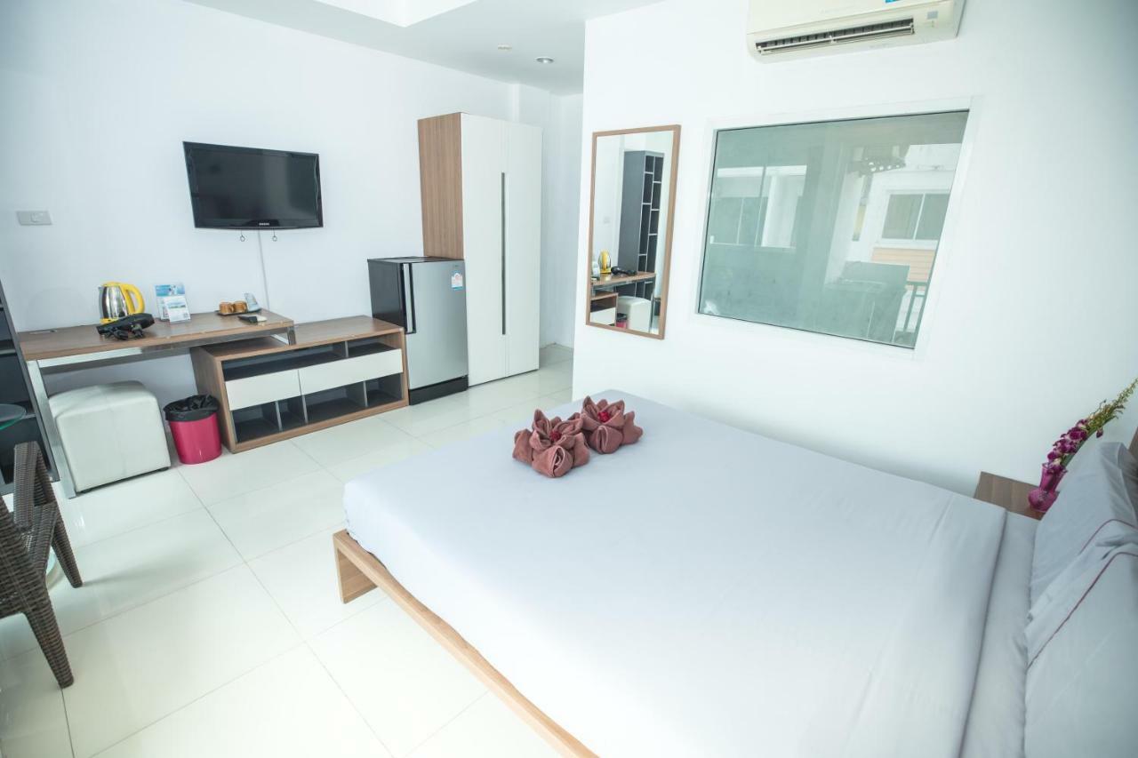 Oscar Boutique Hotel Patong Buitenkant foto