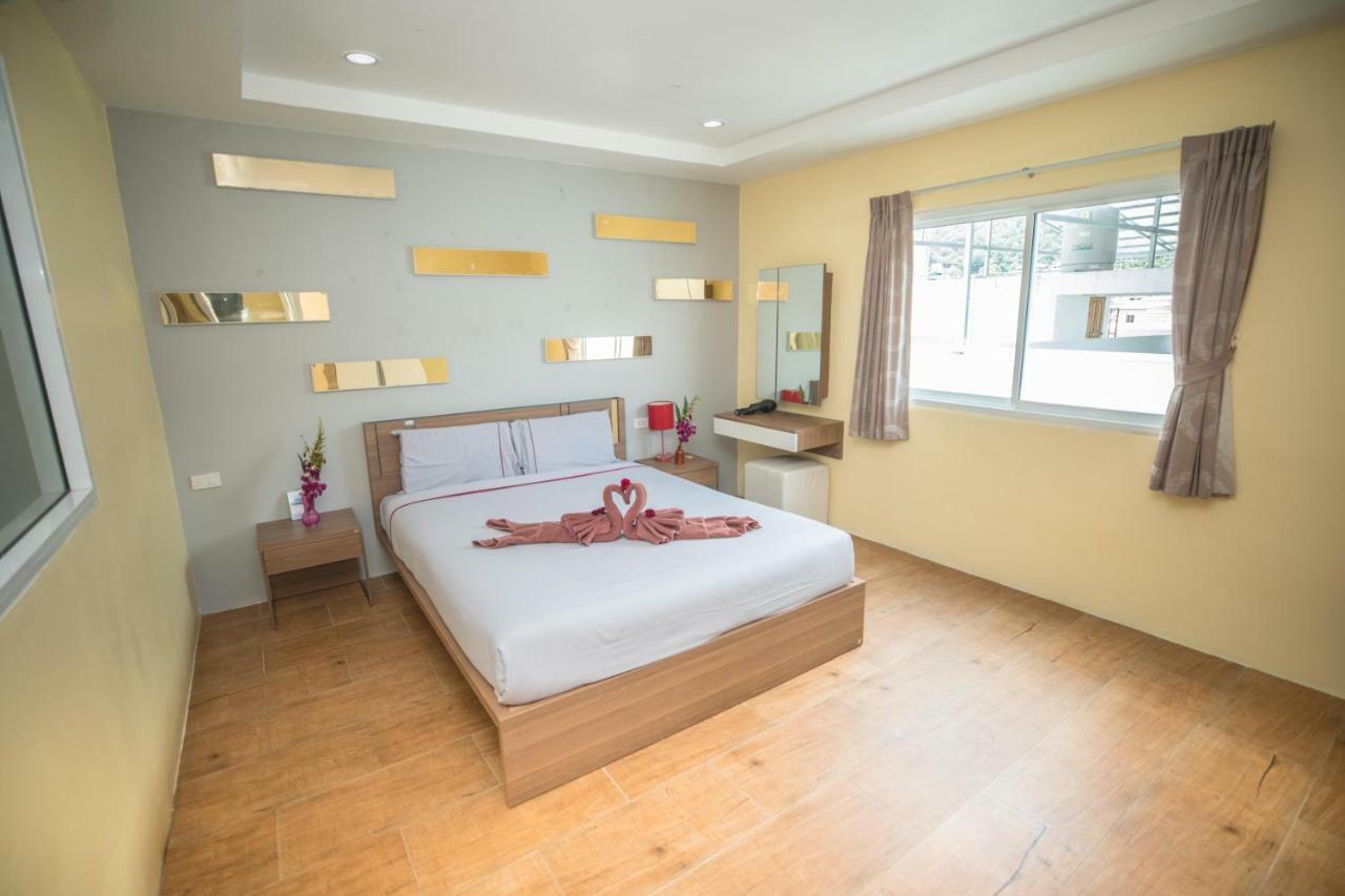 Oscar Boutique Hotel Patong Buitenkant foto
